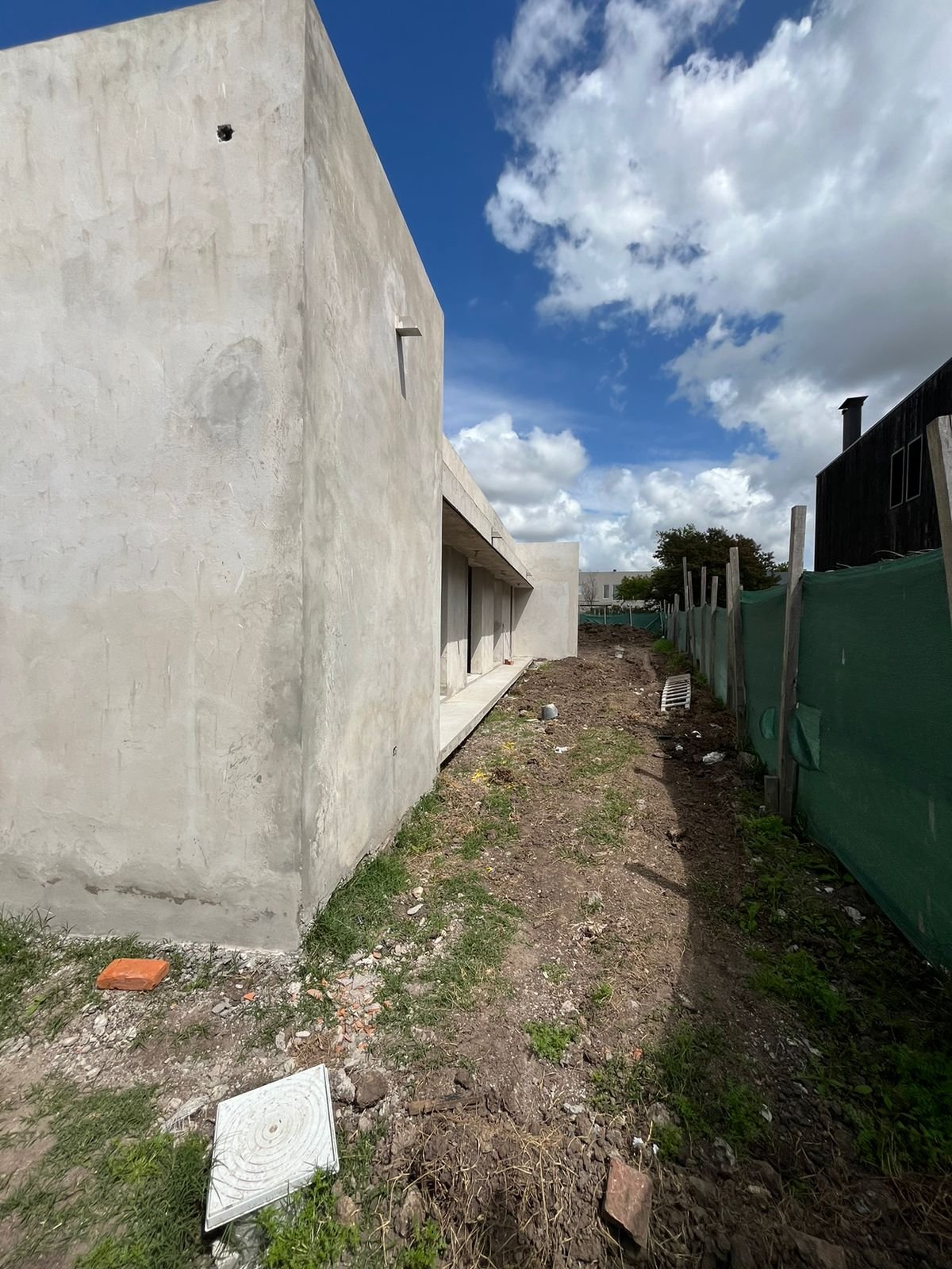 Barrio Fincas 2 Comitente Angel